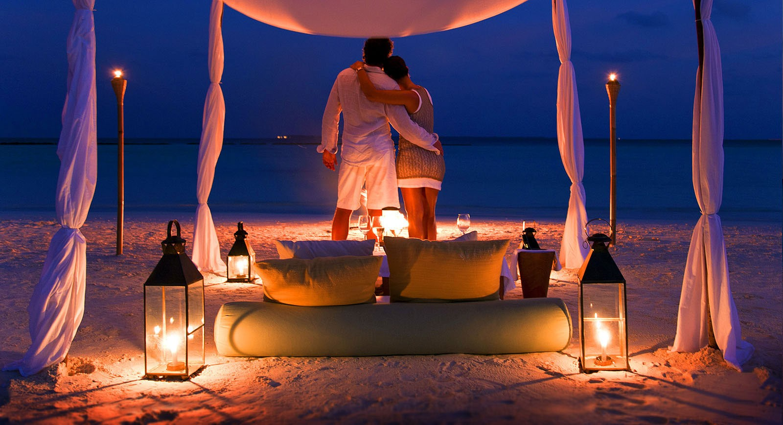 How to Plan a Romantic Honeymoon in the Maldives